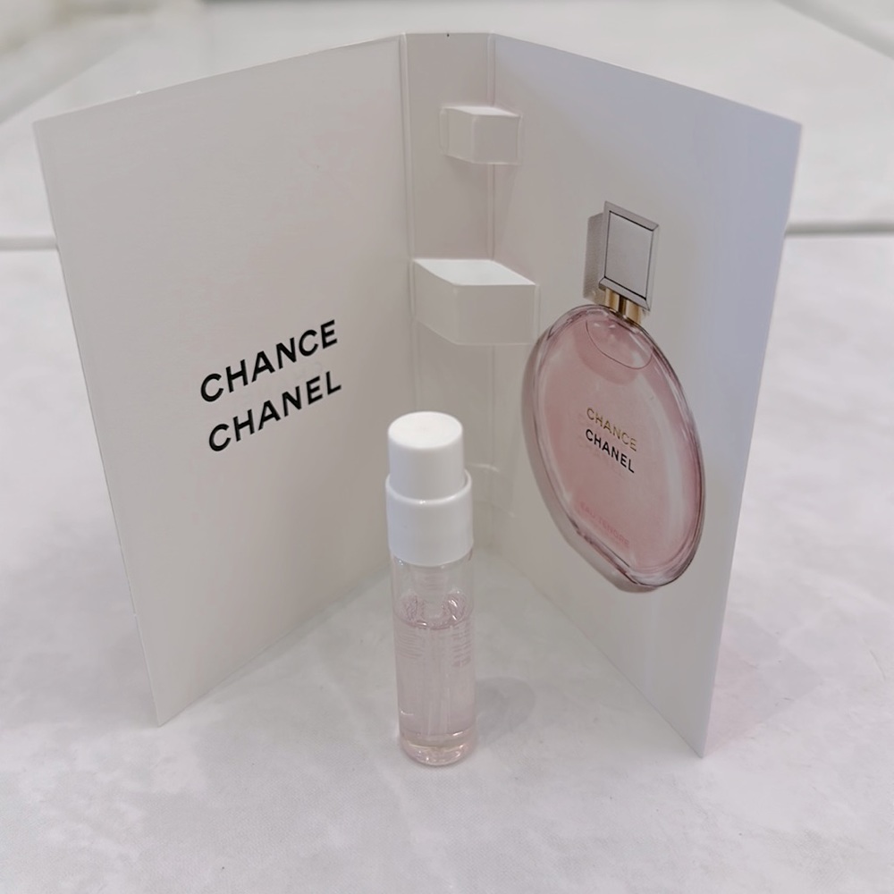 New Chance Eau Tendre Eau de Parfum Sample 1.2 ml